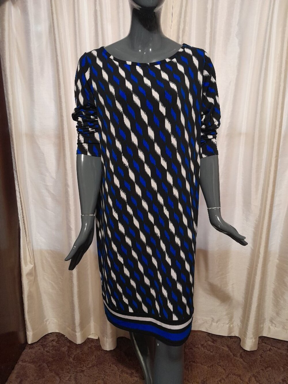 Michael Kors Geometrical Pattern Dress Blue White Black Long Sleeve Midi